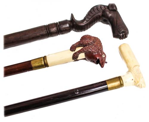 TRES BASTONES DE COLECCIÓN