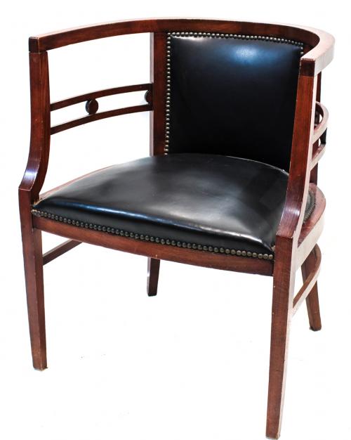 SILLÓN DE DESPACHO AÑOS VEINTE