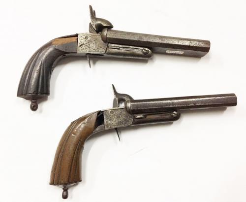 DOS PISTOLAS LEFAUCHEUX