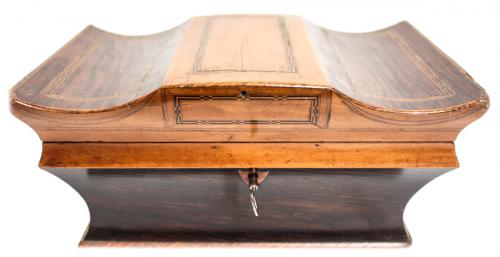 CAJA JOYERO DE FLES. S.XIX