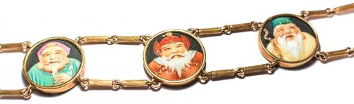 PULSERA CON CAMAFEOS ORIENTALES