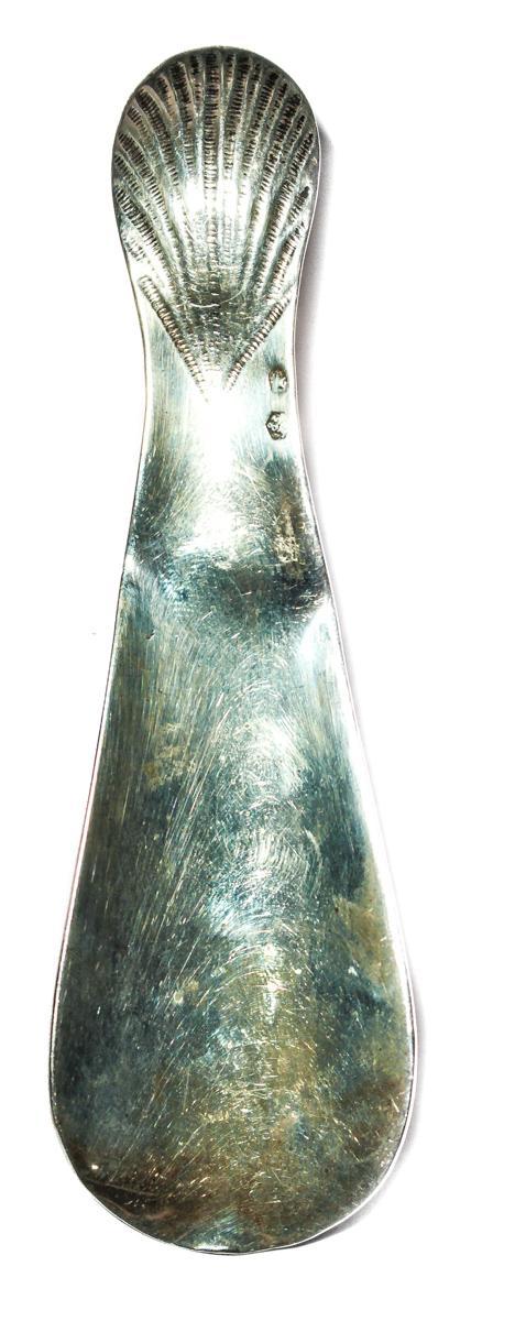 CALZADOR DE PLATA
