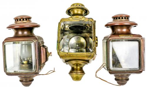 TRES PEQUEÑAS LUCES DE CARRUAJE