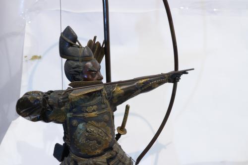 PAREJA DE FIGURAS JAPONESAS PRINCIPIOS DEL SIGLO XX