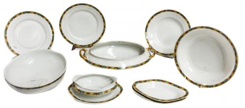 CONJUNTO DE VAJILLA EN PORCELANA DE LIMOGES