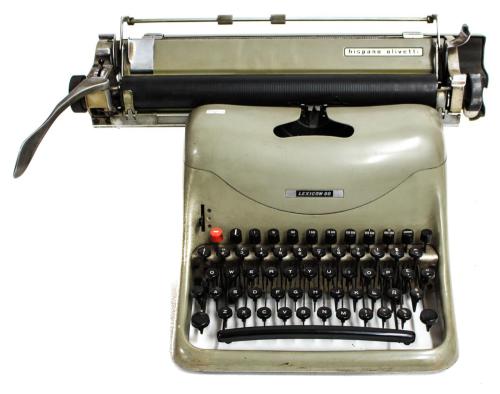 MAQUINA DE ESCRIBIR "HISPANO OLIVETTI"
