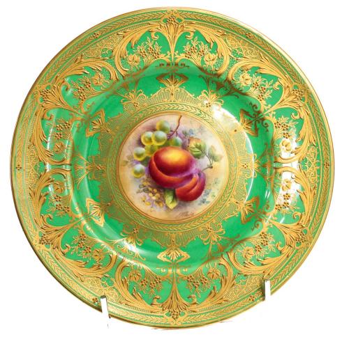 PLATO INGLES EN PORCELANA "ROYAL WORCESTER"