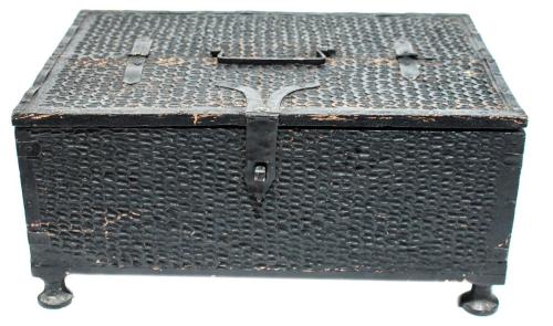 CAJA EN MADERA MEDIADOS DEL SIGLO XX