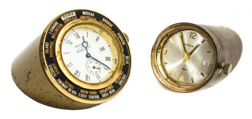 DOS PEQUEÑOS RELOJES DE SOBREMESA