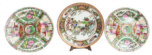 PAREJA DE PLATOS ORIENTALES DEL PRIMER TERCIO DEL S.XX