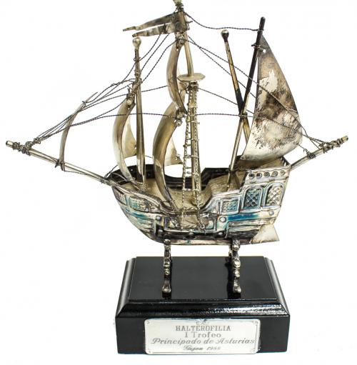 MAQUETA DE CARAVELA