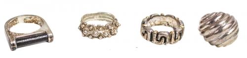 LOTE VARIADO DE ANILLOS EN PLATA
