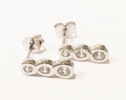 PENDIENTES LARGOS CON CIRCONITAS