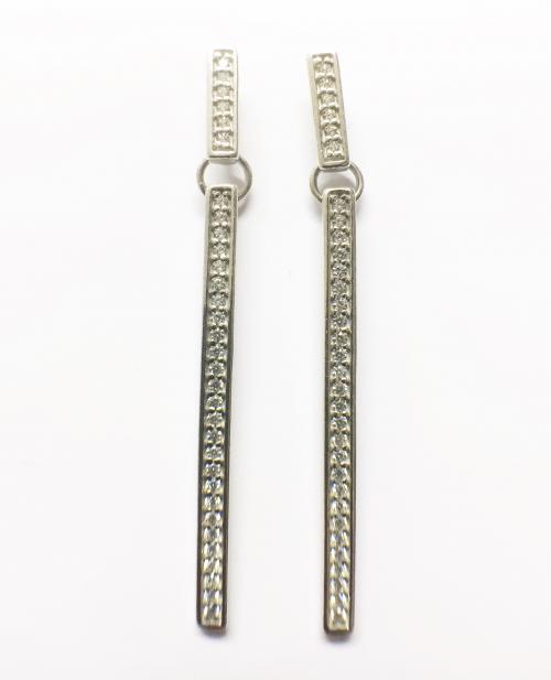 PENDIENTES LARGOS CON CIRCONITAS