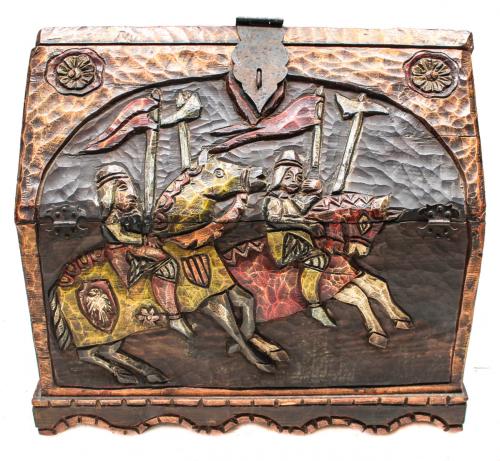 COFRE DE ESTILO MEDIEVAL