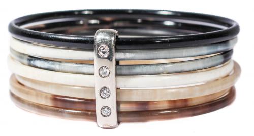 PULSERA DE AROS DE ASTA Y BRILLANTES