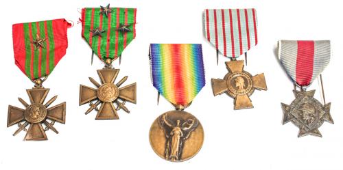 CINCO MEDALLAS MILITARES