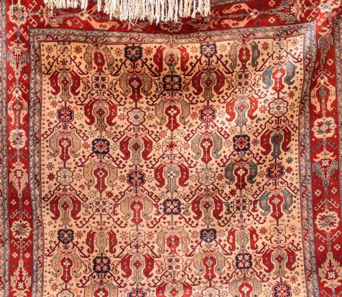 ALFOMBRA ORIENTAL