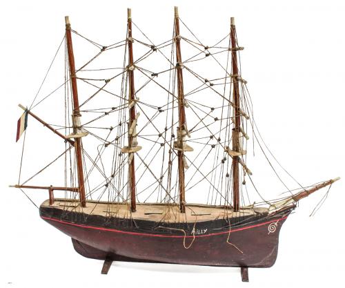 MAQUETA DE BARCO