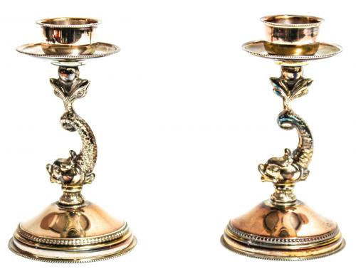DOS CANDELEROS "TRITONES " EN PLATA