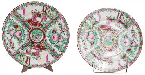PAREJA DE PLATOS EN PORCELANA DE CANTÓN