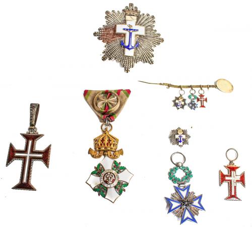 LOTE DE MEDALLAS MILITARES