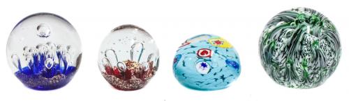CUATRO PISAPAPELES EN CRISTAL