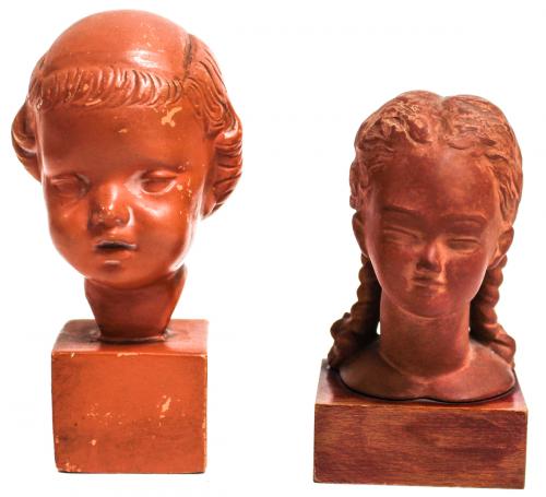 DOS BUSTOS EN TERRACOTA AÑOS CUARENTA
