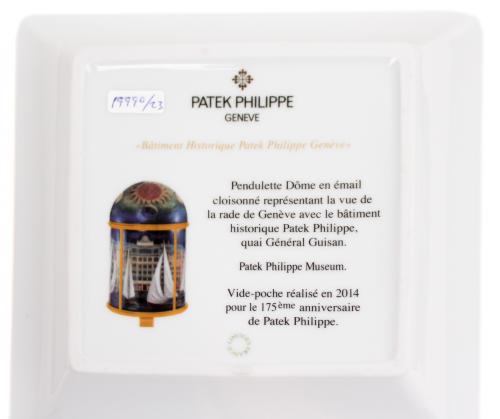 CENTRO DE PORCELANA PATEK PHILIPPE