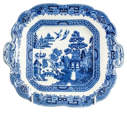BANDEJA EN PORCELANA WEDGWOOD