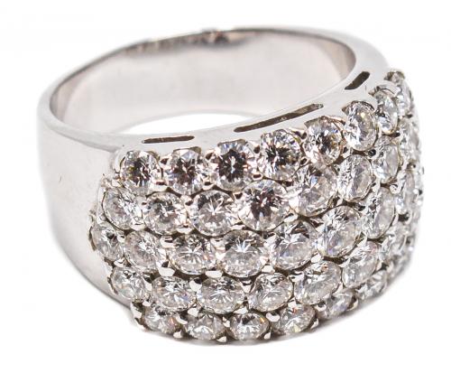 ANILLO CON BRILLANTES YANES
