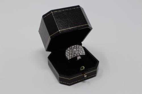 ANILLO CON BRILLANTES YANES