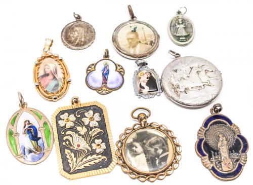 LOTE DE MEDALLAS DE PPS. DEL S.XX