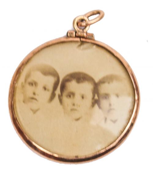 MEDALLA PORTAFOTOS DEL S.XIX