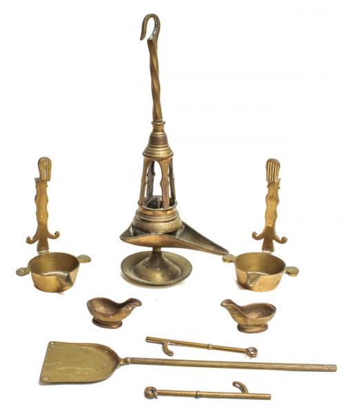 LOTE VARIADO EN BRONCE Y METAL