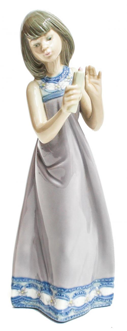 FIGURA LLADRÓ