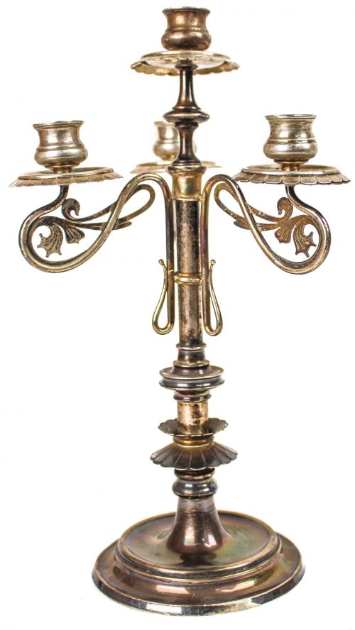 CANDELABRO Y CANDELERO DE PLATA DE FINALES DEL S. XIX