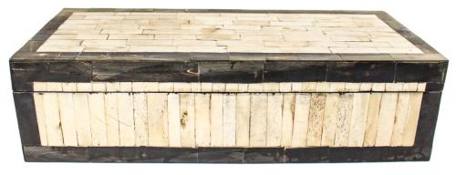 GRAN CAJA ORIENTAL