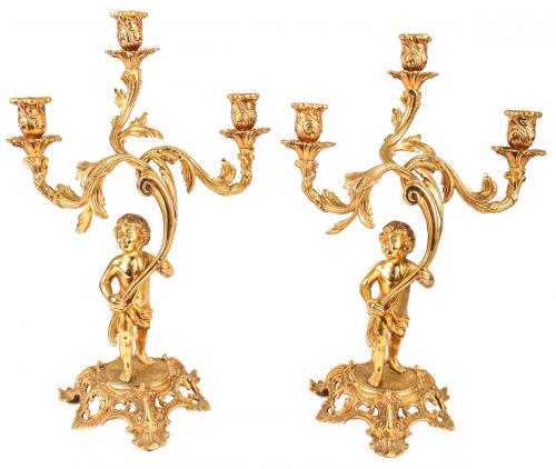 PAREJA DE CANDELABROS DE MEDIADOS S.XX
