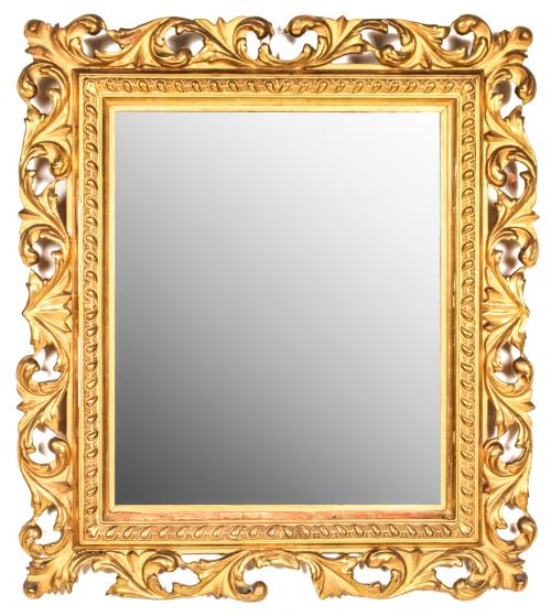 ESPEJO DE PARED DE TALLA SOBREDORADA