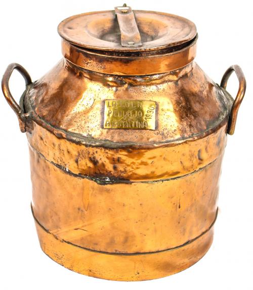 LECHERA EN COBRE