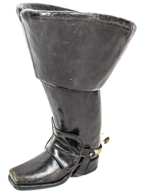 PARAGUERO EN FORMA DE BOTA