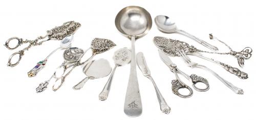 PEQUEÑO LOTE CUBIERTOS EN PLATA