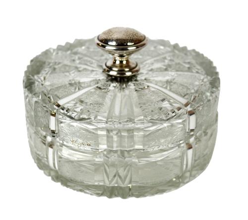 BOMBONERA DE CRISTAL DEL SEGUNDO TERCIO DEL S.XX