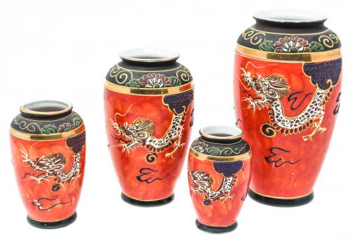 CUATRO JARRONES EN PORCELANA SATSUMA