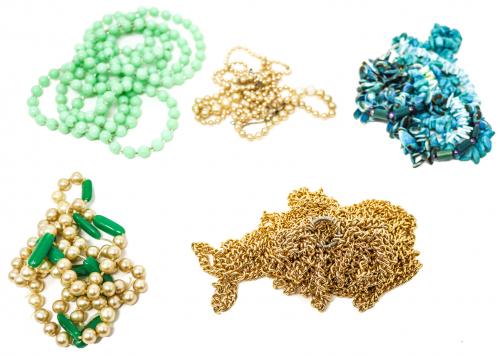 LOTE DE COLLARES DE LA SEGUNDA MITAD S.XX