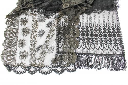 MANTILLA Y CHAL EN ENCAJE COLOR NEGRO