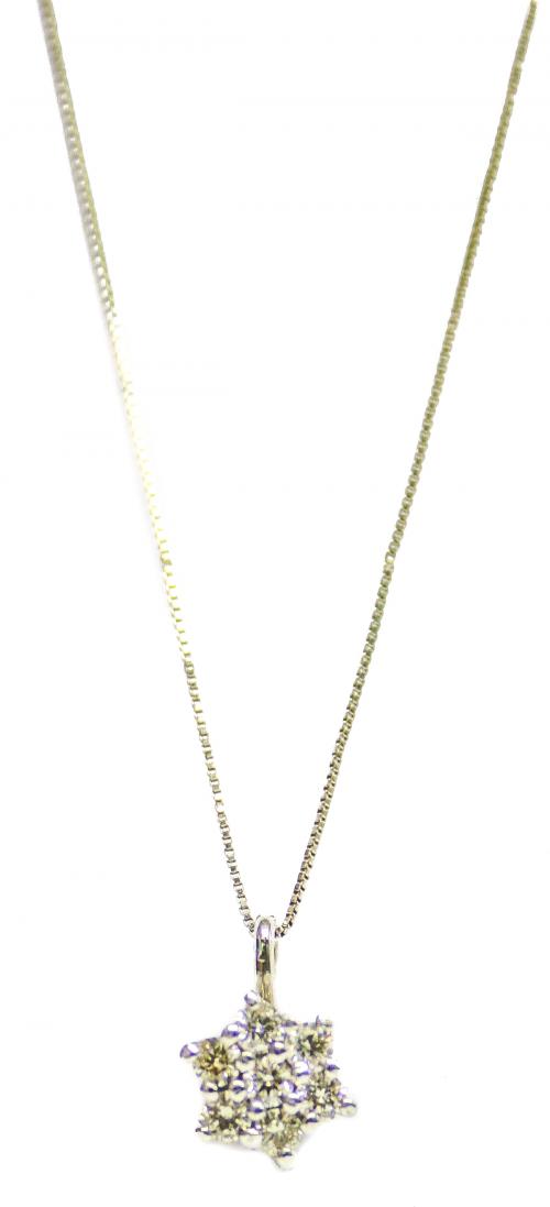 COLGANTE ROSETÓN CON BRILLANTES