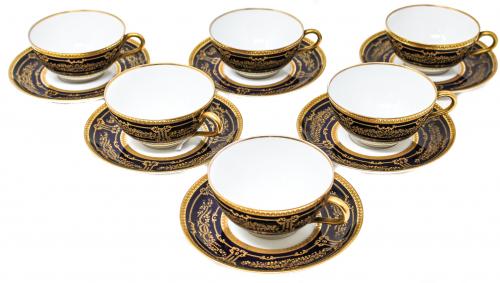 CONJUNTO DE SEIS TAZAS CON PLATO EN PORCELANA DE BAVARIA