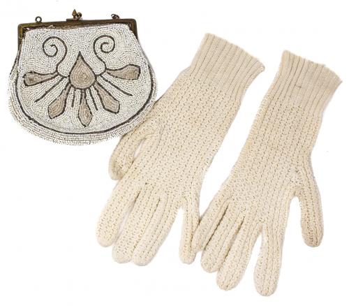 GUANTES Y PEQUEÑO BOLSITO ART DECÓ